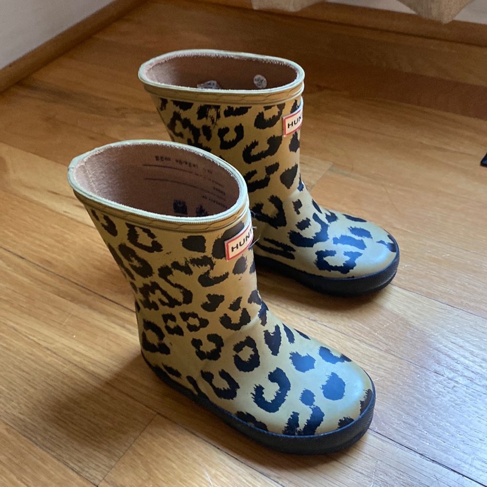 Great condition hunter boots